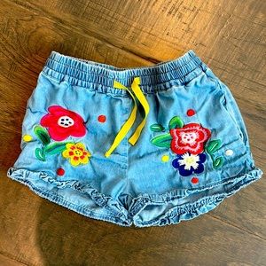 Mini boden pull on denim embroidered shorts